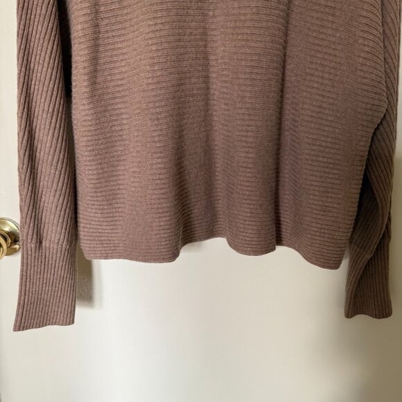 Aritzia Babaton Dumont Camel Tan Turtleneck Ribbed Sweater S - Picture 4 of 7